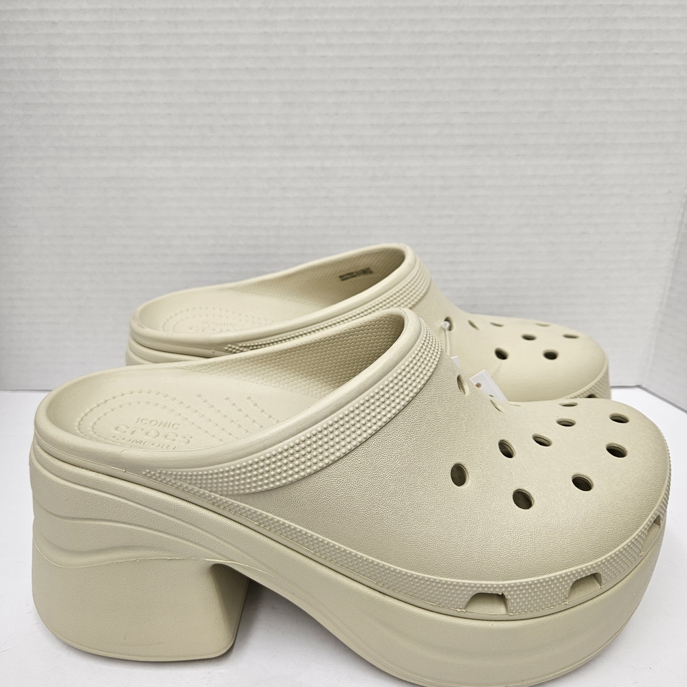 Crocs Women's Cream Platform Clogs